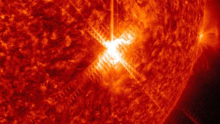 The Sun Simply Unleashed Its Biggest Solar Flare In More Than A Decade ...