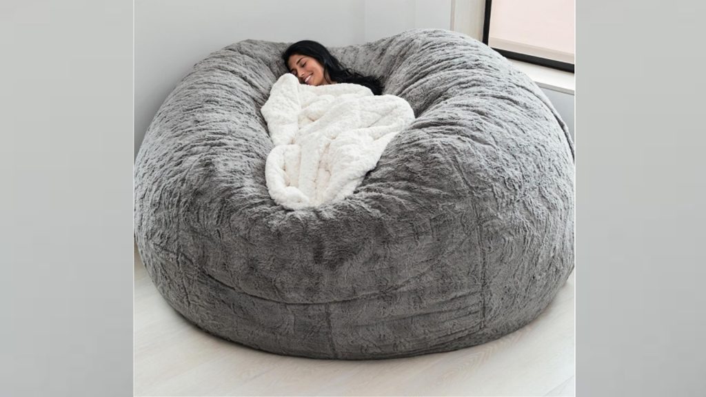 , The LoveSac pillow and other comfy chairs to try this winter season, #Bizwhiznetwork.com Innovation &Lambda;Ｉ
