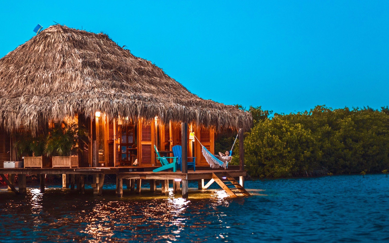 , This Concealed Resort in Aruba Has the Island&#8217;s Only Overwater Villas, #Bizwhiznetwork.com Innovation ΛＩ