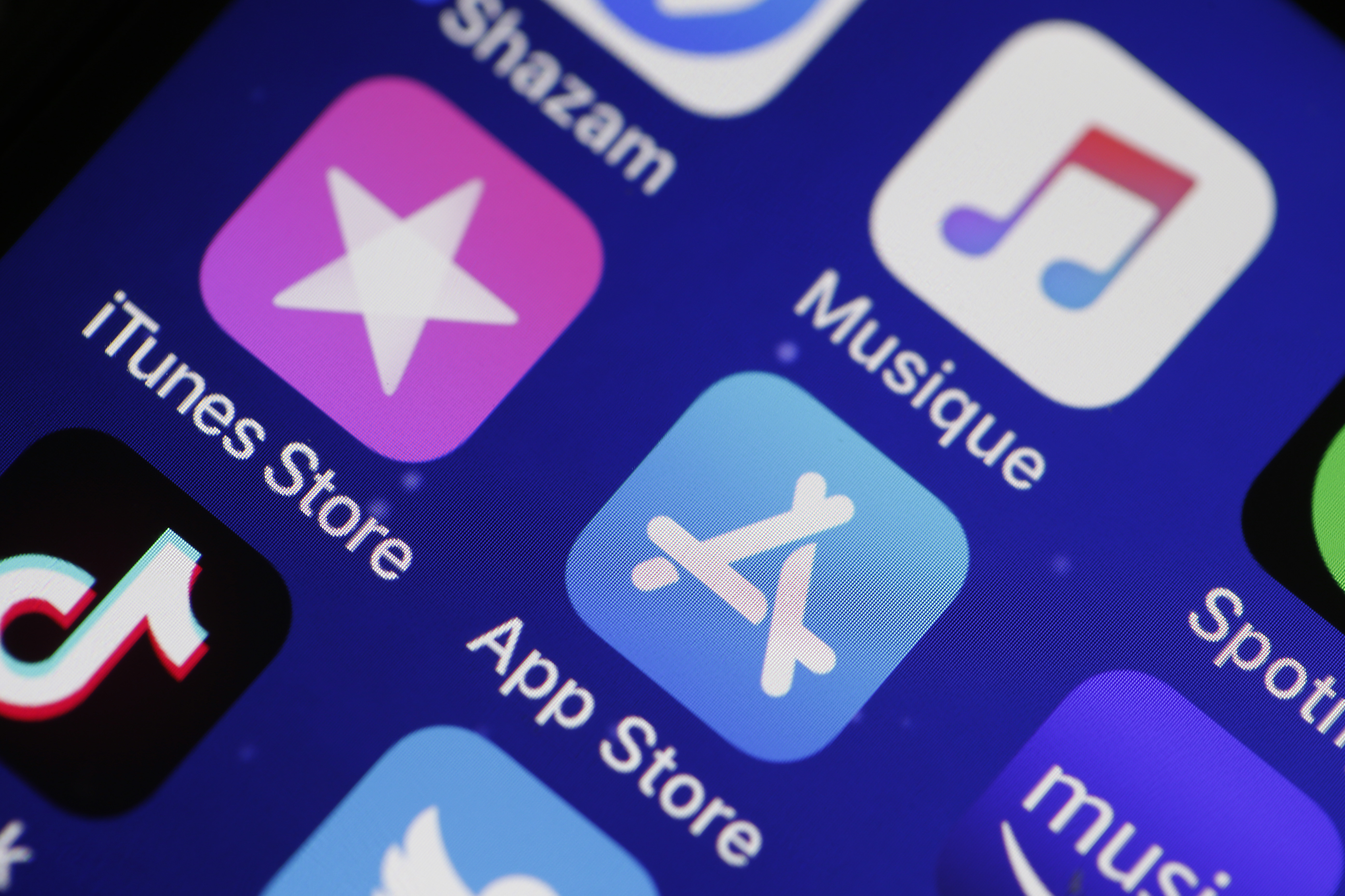 , This Week in Apps: Chinese giants take on Google Play, Iowa caucus disaster, TikTok’s power over App Store charts, #Bizwhiznetwork.com Innovation ΛＩ